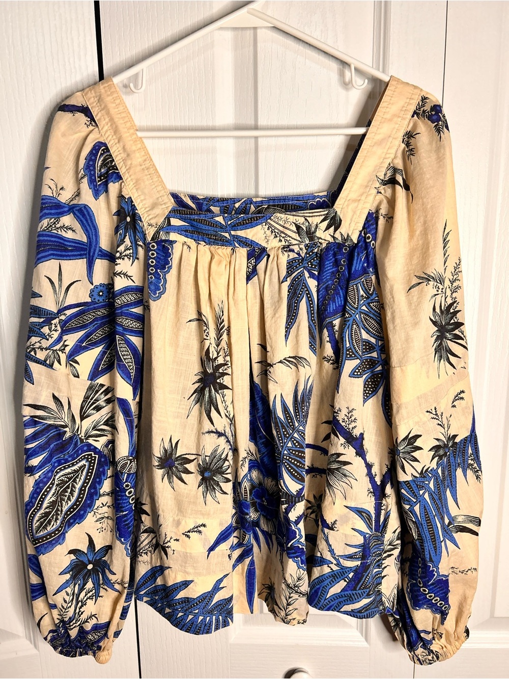 Banana Republic Womenโs Size Small Square Neck Tropicalโ Floral Peasant Blouse